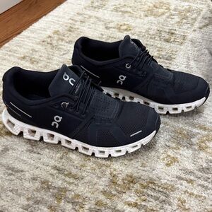 On Running Women's Cloudrunner Athletic Shoes - Black/White